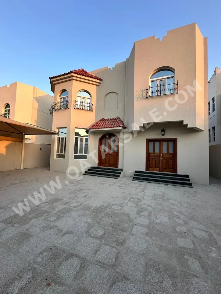 Family Residential  - Not Furnished  - Al Rayyan  - Muraikh  - 5 Bedrooms