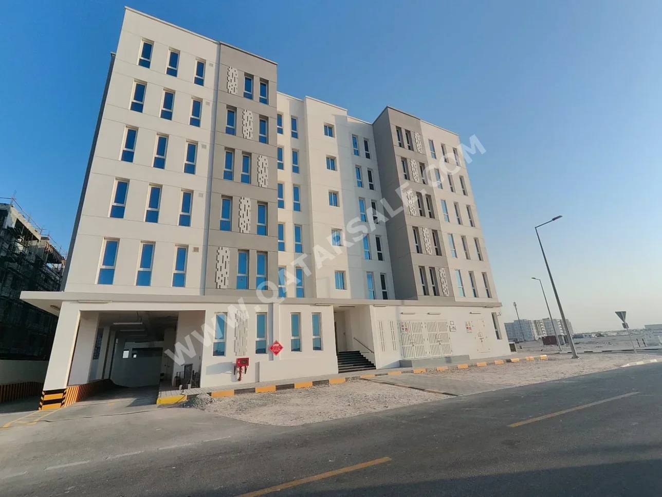 2 Bedrooms  Apartment  in Al Rayyan -  Mesaimeer  Not Furnished