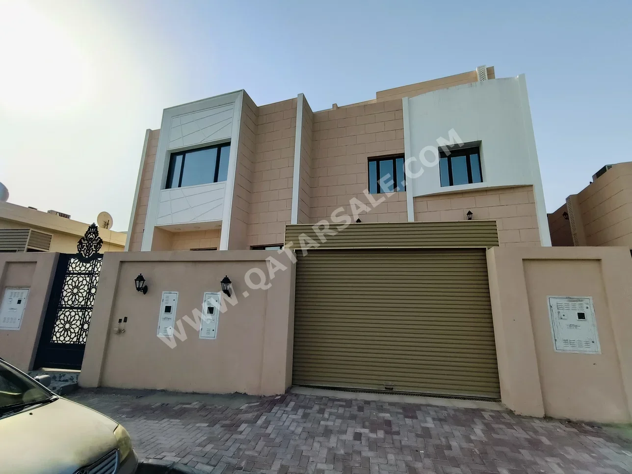 Family Residential  - Not Furnished  - Doha  - Madinat Khalifa North  - 3 Bedrooms