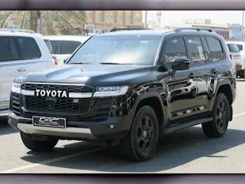 Toyota  Land Cruiser  GR Sport Twin Turbo  2023  Automatic  24,000 Km  6 Cylinder  Four Wheel Drive (4WD)  SUV  Black  With Warranty