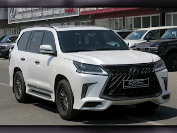 Lexus  LX  570 S Black Edition  2019  Automatic  169,000 Km  8 Cylinder  Four Wheel Drive (4WD)  SUV  White