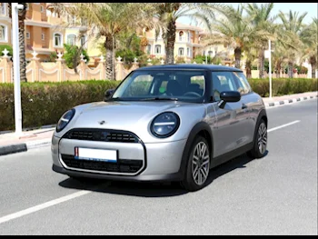 Mini  Cooper  4 Cylinder  Hatchback  Silver  2025