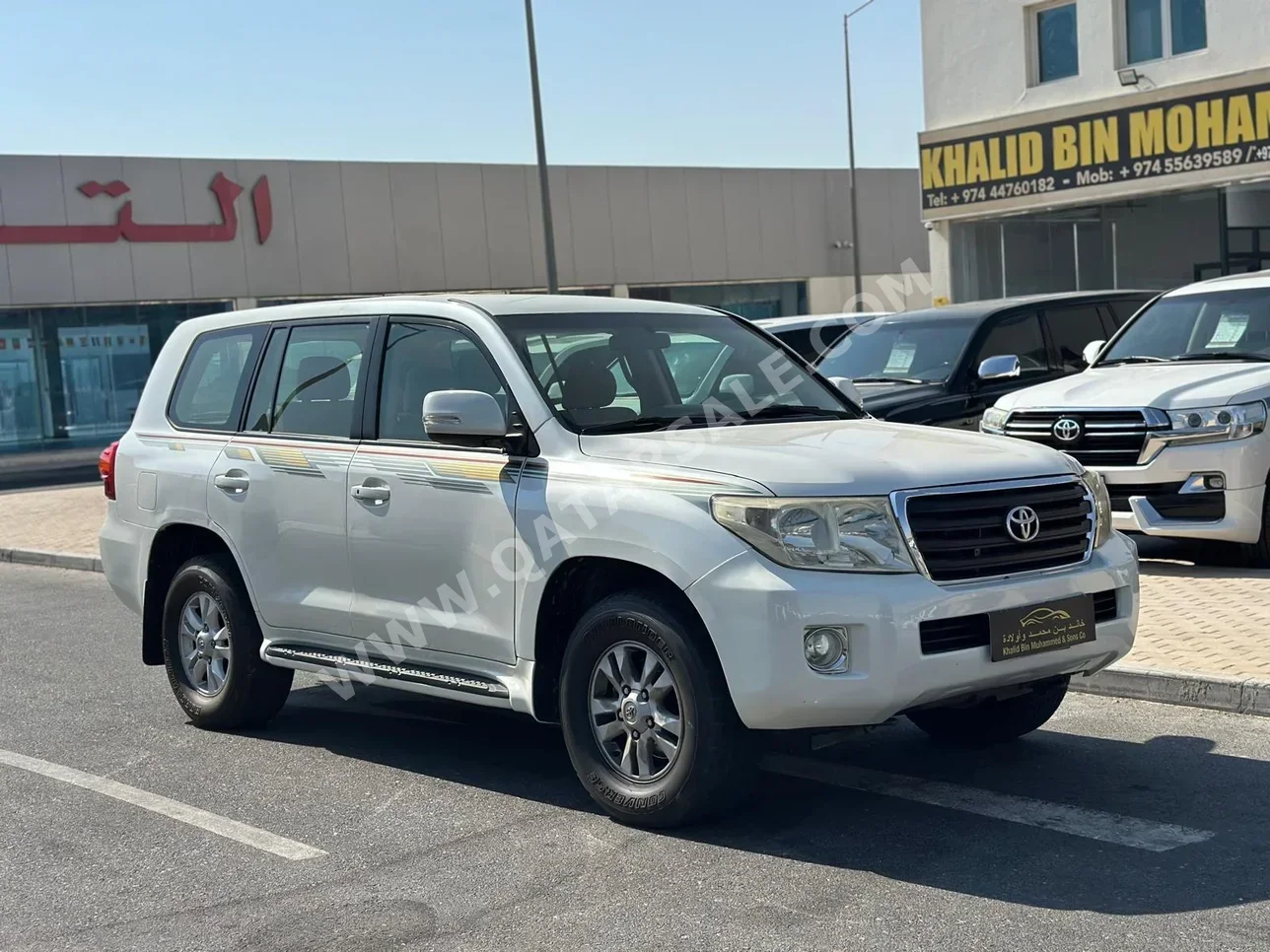 Toyota  Land Cruiser  G  2013  Automatic  306,000 Km  6 Cylinder  Four Wheel Drive (4WD)  SUV  White