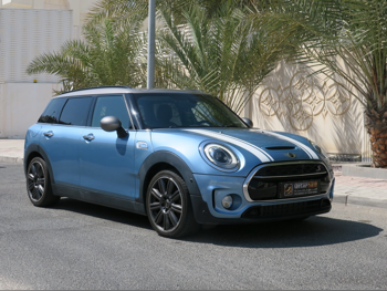 Mini  Cooper  Clubman S  2017  Automatic  71,000 Km  4 Cylinder  Front Wheel Drive (FWD)  Hatchback  Blue