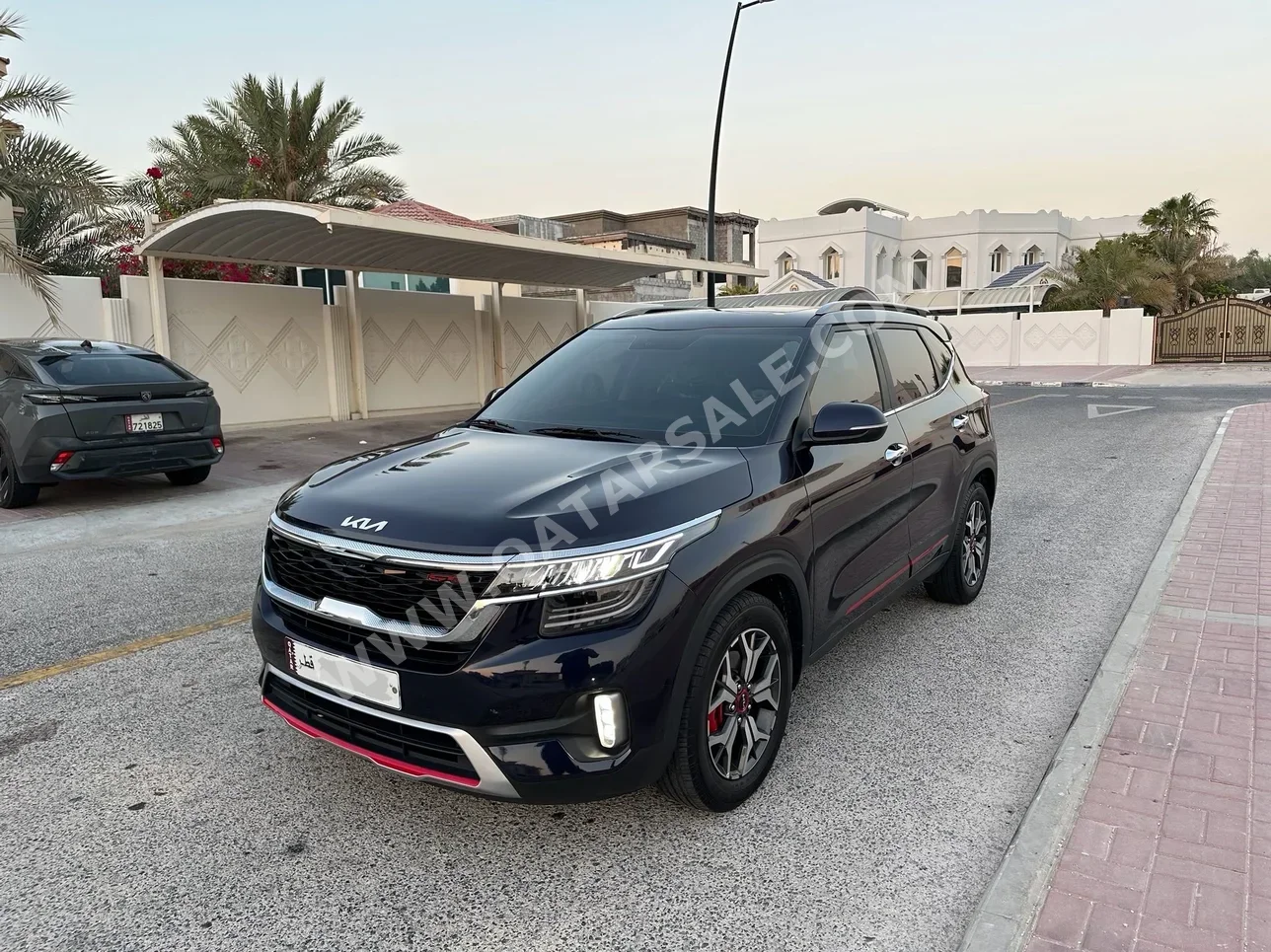 Kia  Seltos  GT Line  2023  Automatic  21,686 Km  4 Cylinder  All Wheel Drive (AWD)  SUV  Dark Blue  With Warranty