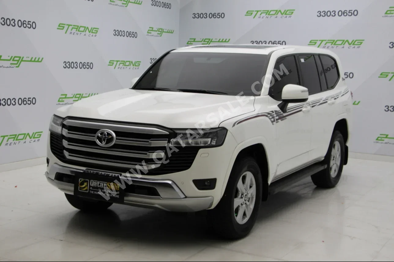 Toyota  Land Cruiser  GXR Twin Turbo  2022  Automatic  80,000 Km  6 Cylinder  Four Wheel Drive (4WD)  SUV  White  With Warranty