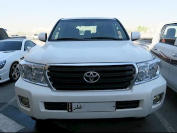 Toyota  Land Cruiser  GX  2013  Automatic  375,000 Km  6 Cylinder  Four Wheel Drive (4WD)  SUV  White