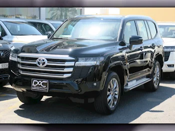 Toyota  Land Cruiser  GXR  2024  Automatic  0 Km  6 Cylinder  Four Wheel Drive (4WD)  SUV  Black  With Warranty