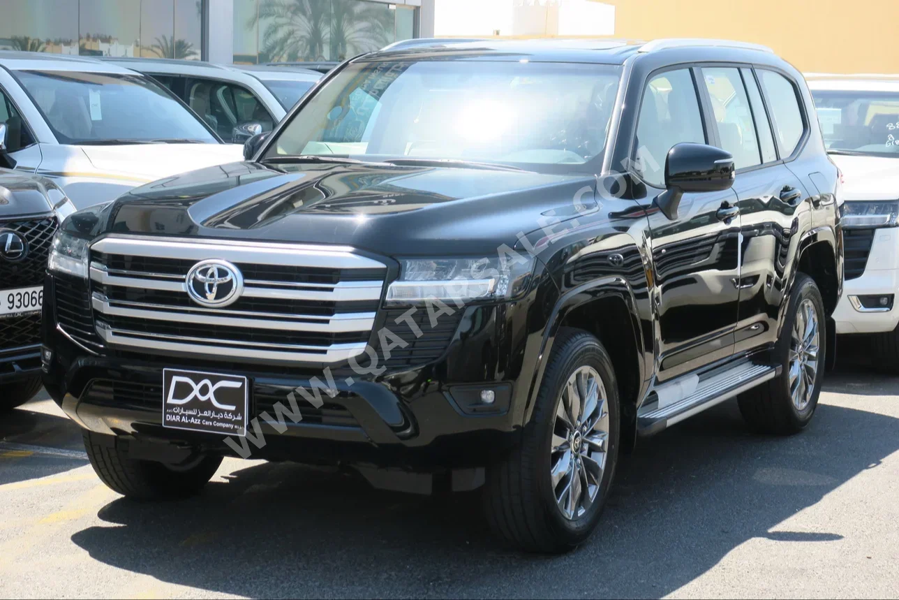 Toyota  Land Cruiser  GXR  2024  Automatic  0 Km  6 Cylinder  Four Wheel Drive (4WD)  SUV  Black  With Warranty