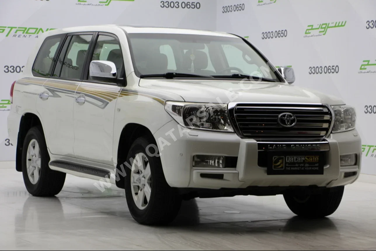 Toyota  Land Cruiser  VXR  2010  Automatic  360,000 Km  8 Cylinder  Four Wheel Drive (4WD)  SUV  Pearl