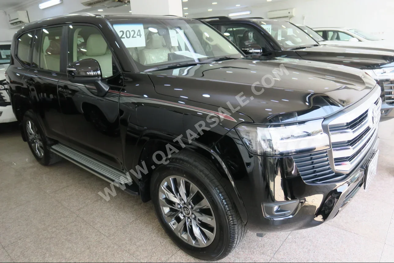 Toyota  Land Cruiser  GXR  2024  Automatic  0 Km  6 Cylinder  Four Wheel Drive (4WD)  SUV  Black  With Warranty