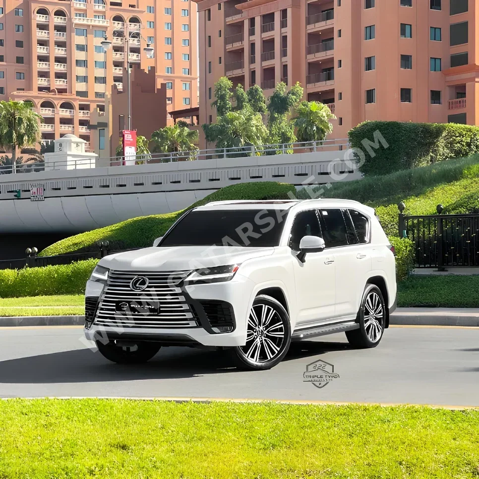 Lexus  LX  600 Luxury  2023  Automatic  38,000 Km  6 Cylinder  Four Wheel Drive (4WD)  SUV  White  With Warranty