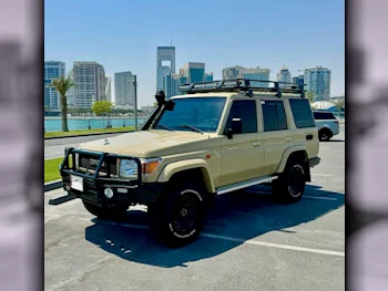 Toyota  Land Cruiser  LX  2019  Manual  6,400 Km  6 Cylinder  Four Wheel Drive (4WD)  SUV  Beige