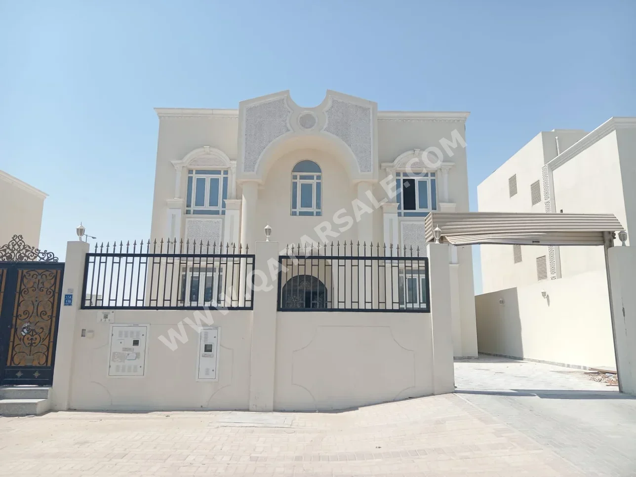 Family Residential  - Not Furnished  - Al Daayen  - Al Khisah  - 7 Bedrooms