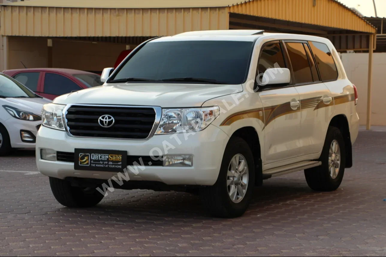 Toyota  Land Cruiser  GX  2008  Automatic  350,000 Km  6 Cylinder  Four Wheel Drive (4WD)  SUV  White