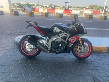 Aprilia  Tuono V4 Factory 1100 -  2015