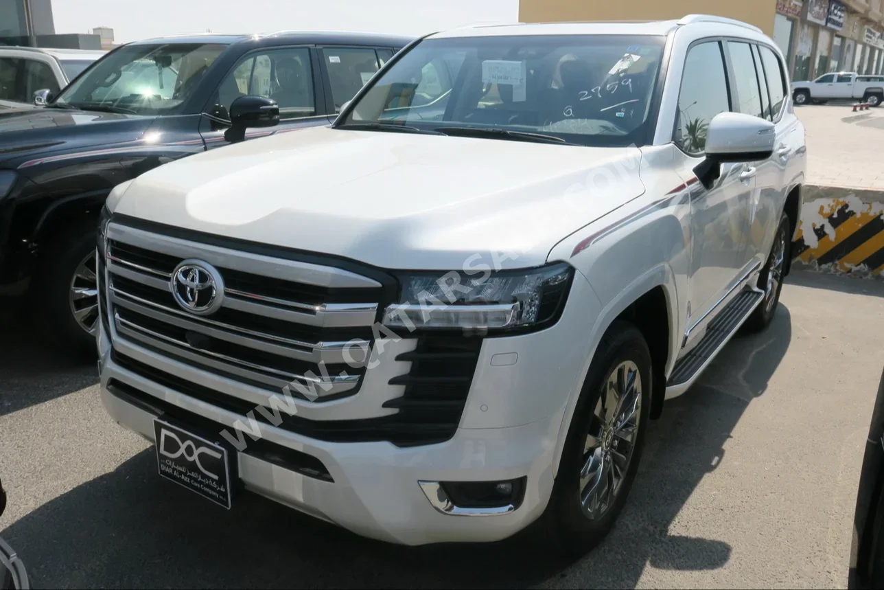 Toyota  Land Cruiser  GXR Twin Turbo  2024  Automatic  0 Km  6 Cylinder  Four Wheel Drive (4WD)  SUV  White  With Warranty