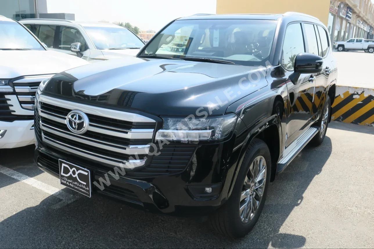 Toyota  Land Cruiser  GXR  2024  Automatic  0 Km  6 Cylinder  Four Wheel Drive (4WD)  SUV  Black  With Warranty