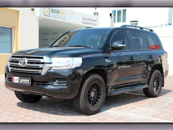  Toyota  Land Cruiser  GX  2017  Automatic  235,000 Km  6 Cylinder  Four Wheel Drive (4WD)  SUV  Black  With Warranty