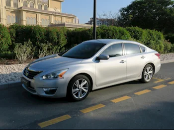 Nissan  Altima  2013  Automatic  91,000 Km  6 Cylinder  Front Wheel Drive (FWD)  Sedan  Silver