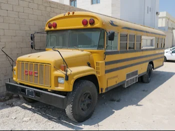 Caravan - Food Truck  - 1997  - Yellow  -Made in United States of America(USA)