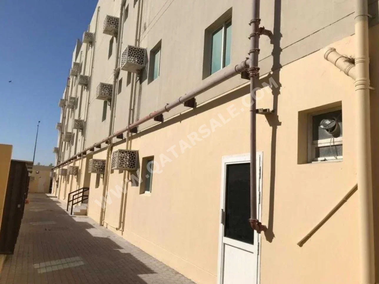 Labour Camp Al Rayyan  Industrial Area  22 Bedrooms