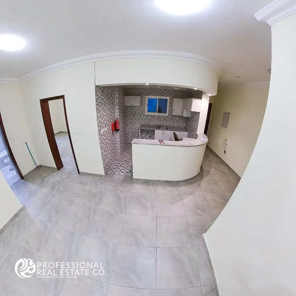 2 Bedrooms  Apartment  in Doha -  Rawdat Al Khail  Not Furnished