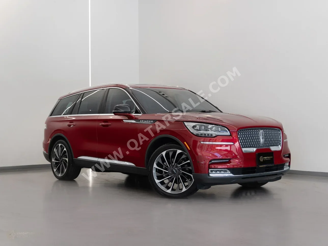 Lincoln  Aviator  2021  Automatic  35,600 Km  6 Cylinder  Four Wheel Drive (4WD)  SUV  Red