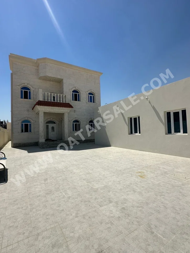 Family Residential  - Not Furnished  - Al Daayen  - Al Khisah  - 7 Bedrooms