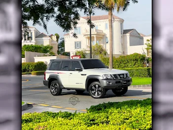 Nissan  Patrol  Super Safari  2024  Manual  750 Km  6 Cylinder  Four Wheel Drive (4WD)  SUV  White  With Warranty