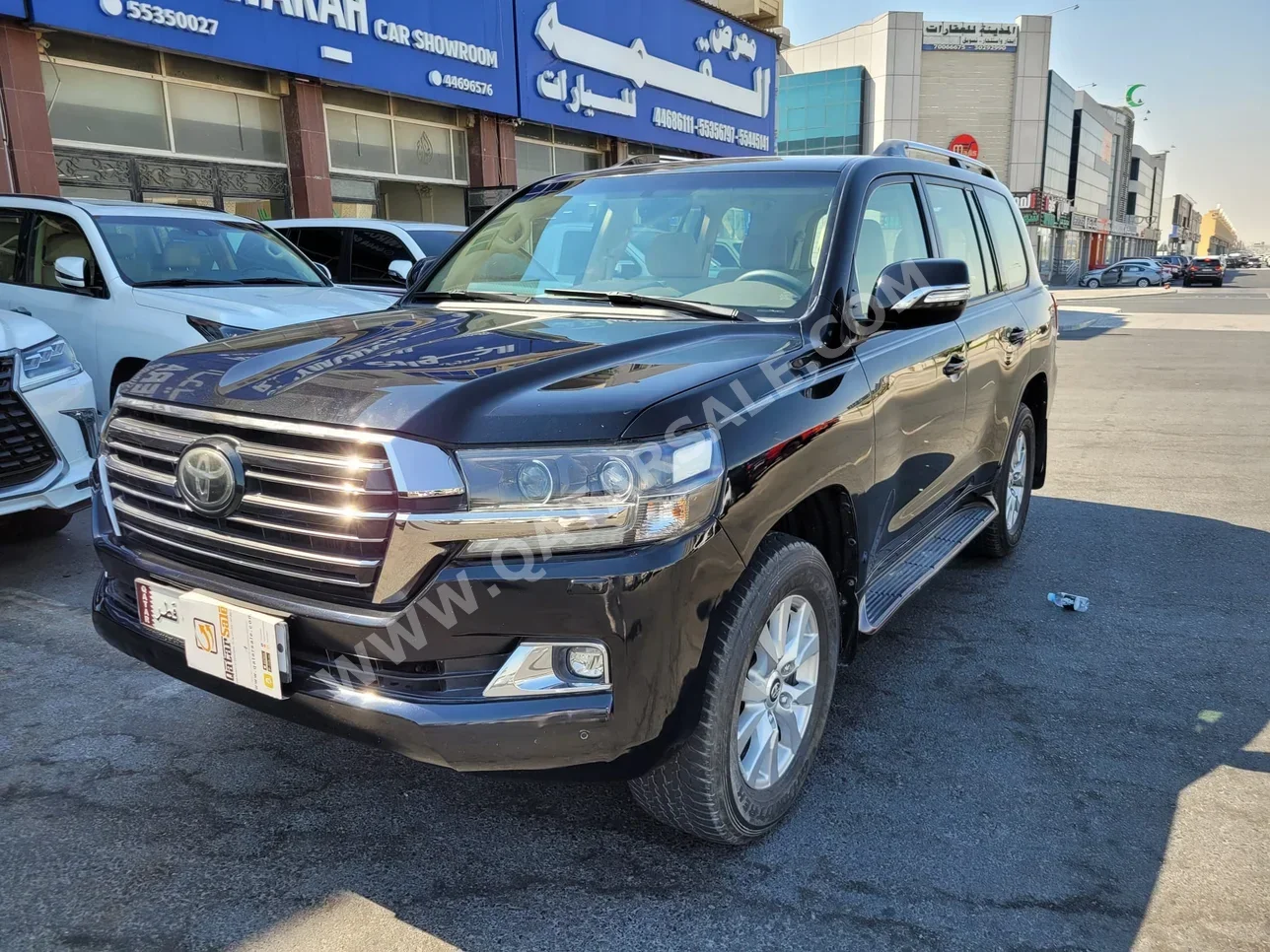 Toyota  Land Cruiser  GXR  2017  Automatic  156,000 Km  6 Cylinder  Four Wheel Drive (4WD)  SUV  Black