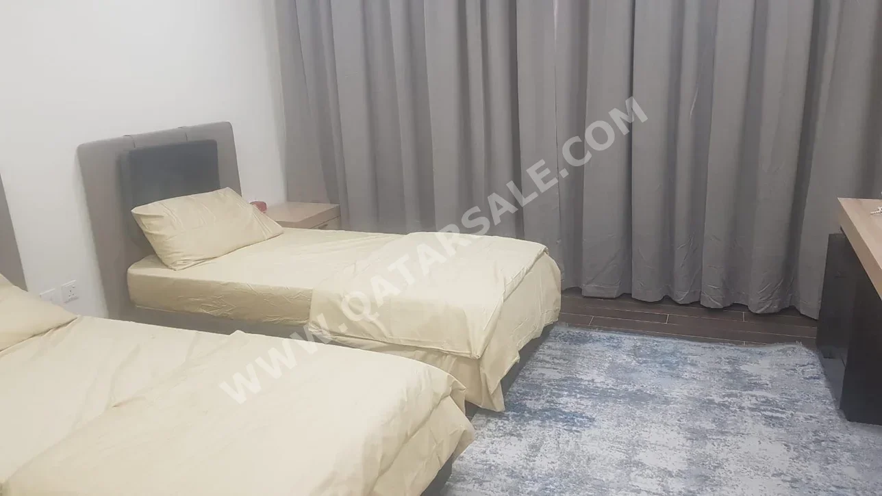 3 Bedrooms  Apartment  For Sale  in Lusail -  Al Erkyah  Fully Furnished