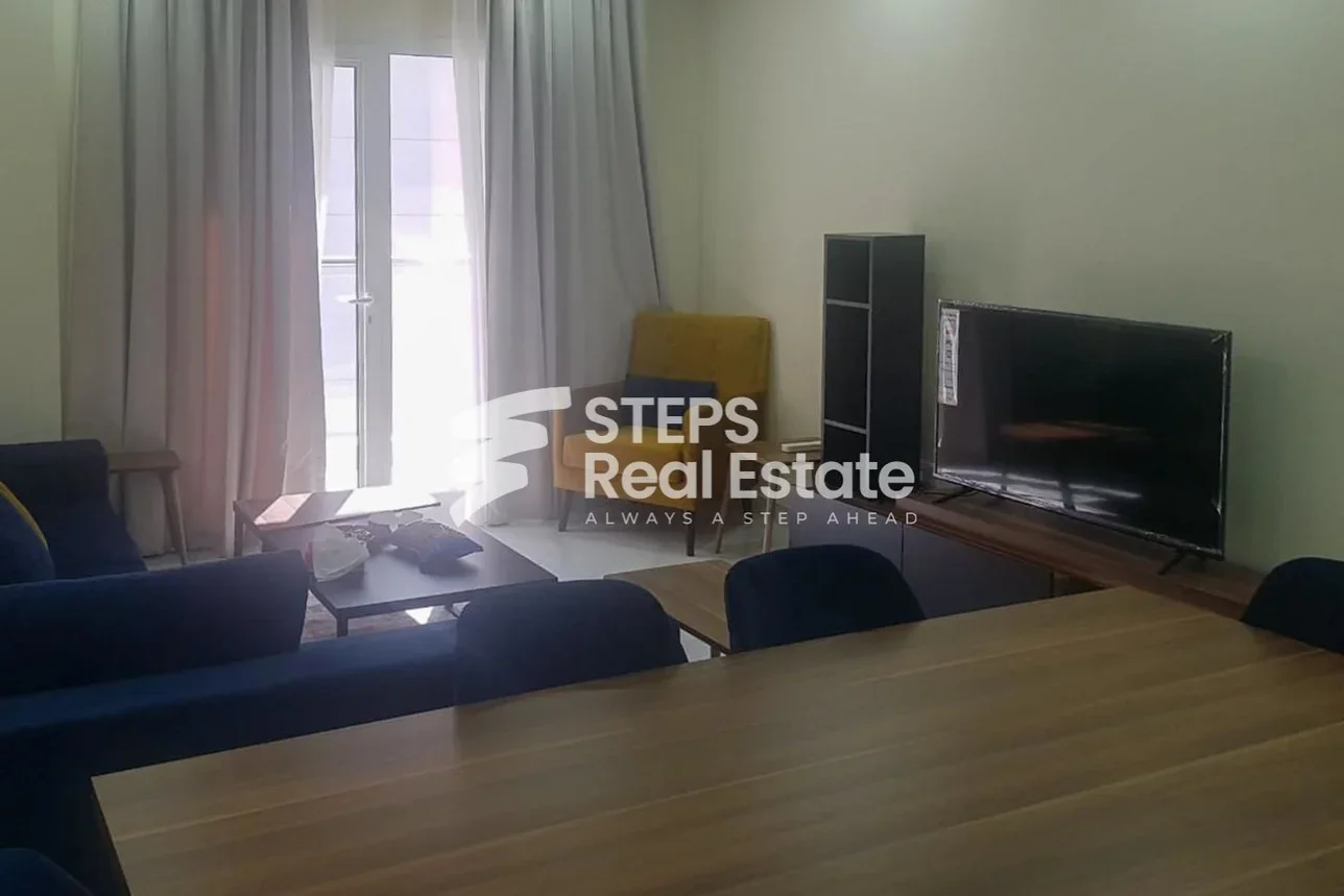 2 Bedrooms  Apartment  in Lusail -  Al Erkyah  Fully Furnished