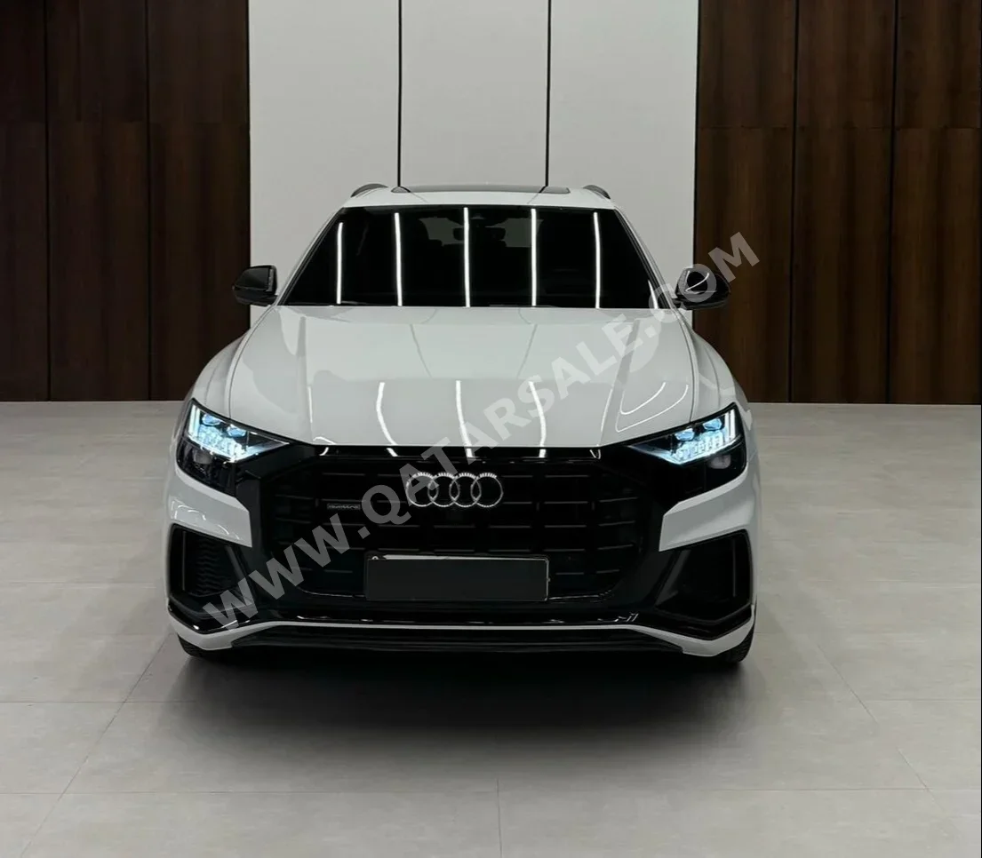 Audi  Q8  TFSI Quattro  2021  Automatic  33,000 Km  6 Cylinder  Rear Wheel Drive (RWD)  SUV  White  With Warranty