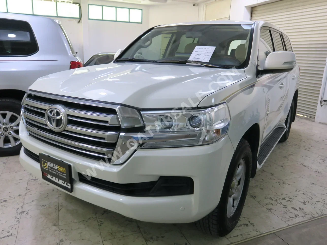 Toyota  Land Cruiser  GXR  2018  Automatic  139,000 Km  6 Cylinder  Four Wheel Drive (4WD)  SUV  White