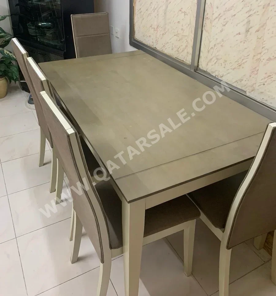  Beige Dining Table with Chairs For Sale in Qatar
