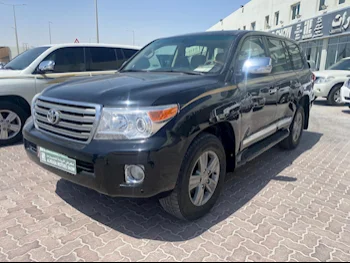 Toyota  Land Cruiser  VXR  2013  Automatic  300,000 Km  8 Cylinder  Four Wheel Drive (4WD)  SUV  Black