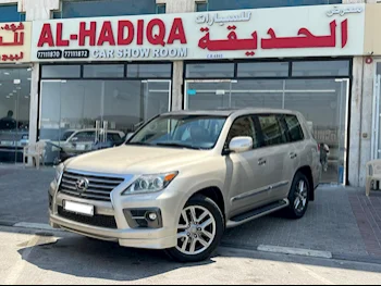 Lexus  LX  570 S  2015  Automatic  173,000 Km  8 Cylinder  Four Wheel Drive (4WD)  SUV  Gold