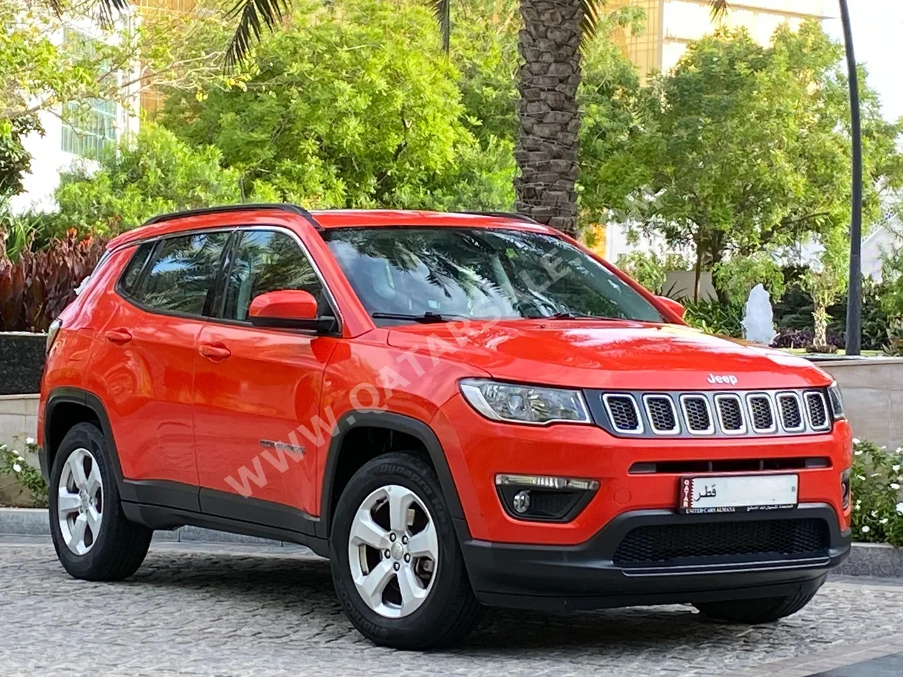 Jeep  Compass  longitude  2019  Automatic  63,000 Km  4 Cylinder  All Wheel Drive (AWD)  SUV  Orange