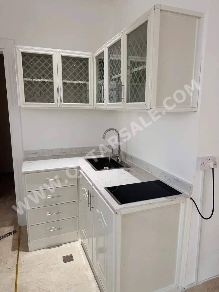  Qatar Aluminium Price Per Meter With Sink SoftClose Doors/Drawers