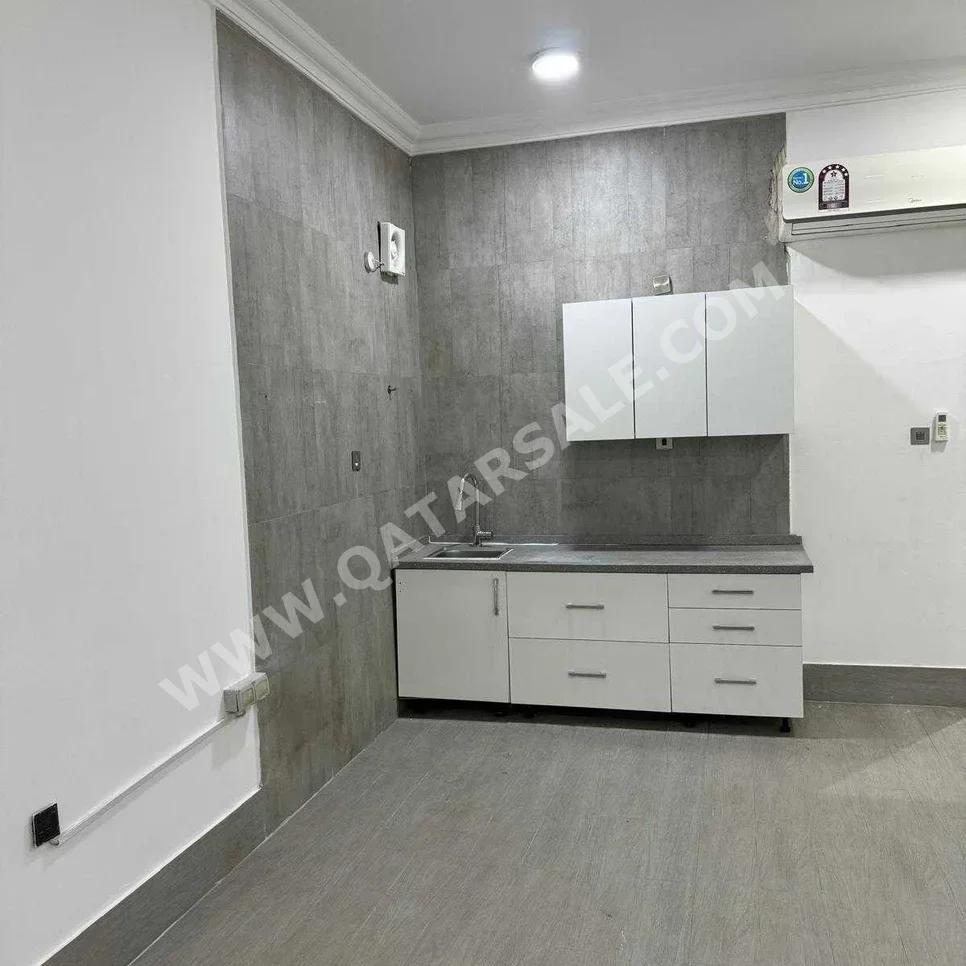 1 Bedrooms  Studio  For Rent  in Al Rayyan -  Al Aziziyah  Not Furnished