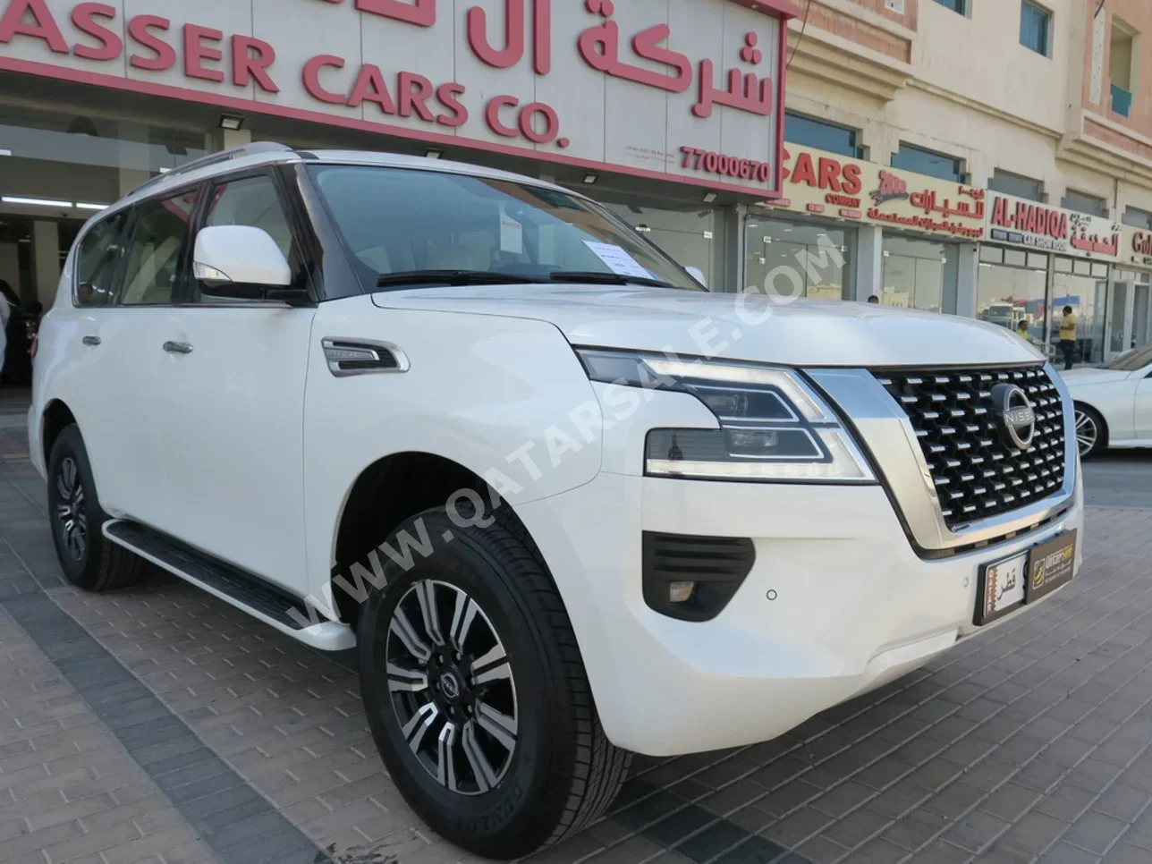 Nissan  Patrol  SE  2024  Automatic  0 Km  6 Cylinder  Four Wheel Drive (4WD)  SUV  White  With Warranty