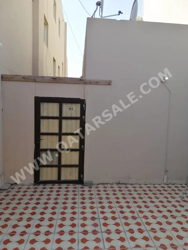 1 Bedrooms  Studio  in Doha -  Al Thumama  Not Furnished