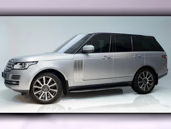 Land Rover  Range Rover  Vogue SE Super charged  2016  Automatic  113٬000 Km  8 Cylinder  Four Wheel Drive (4WD)  SUV  Silver