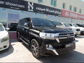 Toyota  Land Cruiser  VXR- Grand Touring S  2020  Automatic  241,000 Km  8 Cylinder  Four Wheel Drive (4WD)  SUV  Black