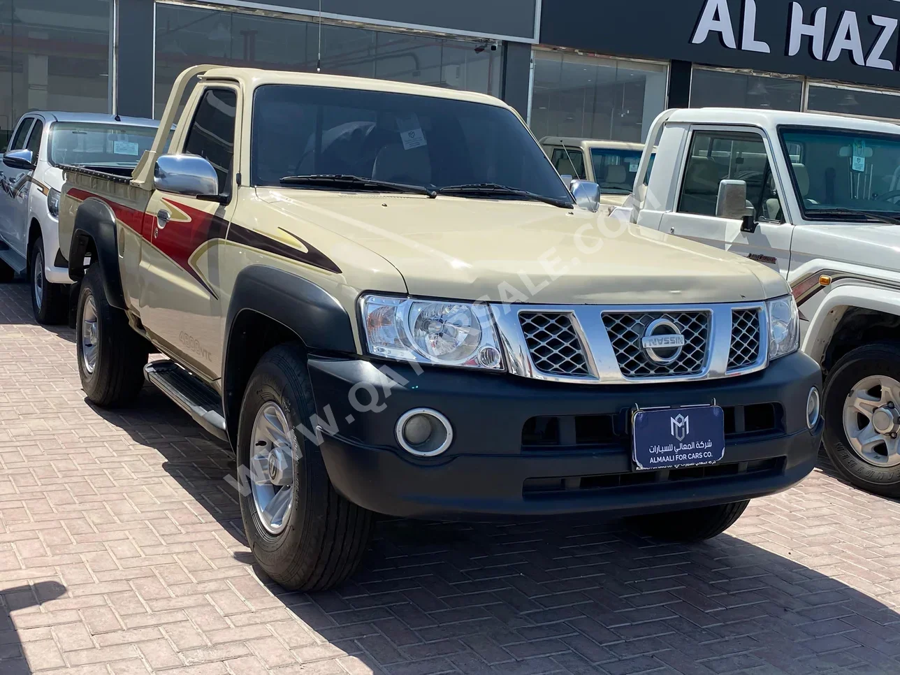 Nissan  Patrol  Pickup  2015  Manual  200,000 Km  6 Cylinder  Four Wheel Drive (4WD)  Pick Up  Beige