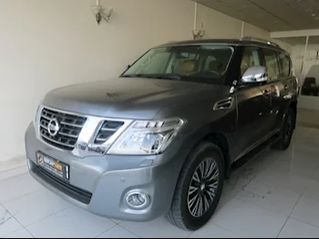 Nissan  Patrol  Platinum  2018  Automatic  140,000 Km  8 Cylinder  Four Wheel Drive (4WD)  SUV  Gray