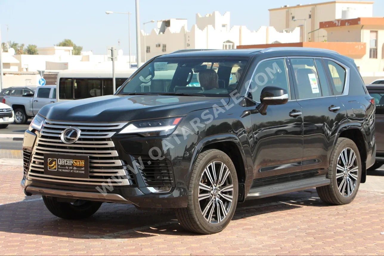 Lexus  LX  600 Luxury  2023  Automatic  26,000 Km  6 Cylinder  Four Wheel Drive (4WD)  SUV  Black  With Warranty