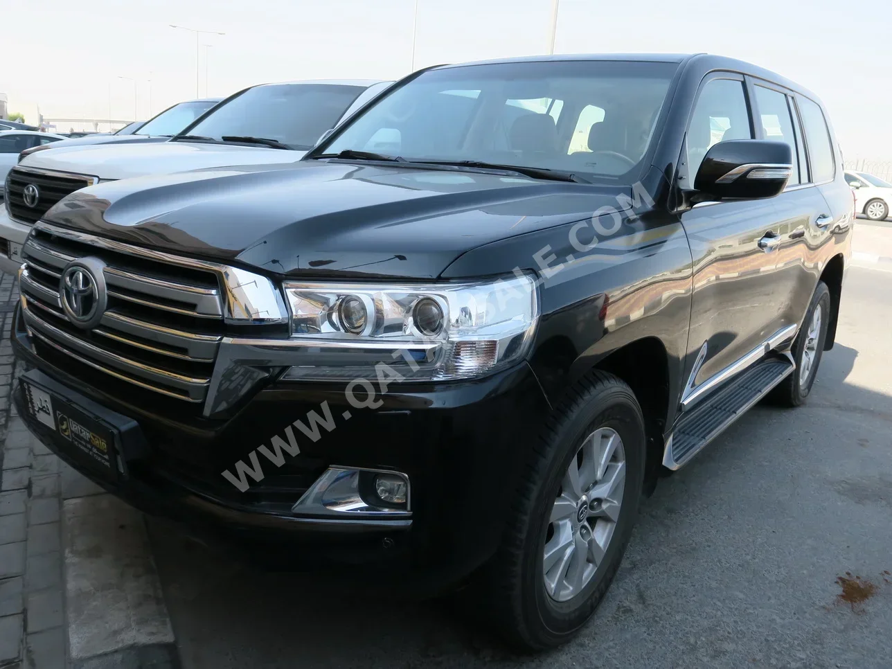 Toyota  Land Cruiser  VXR  2017  Automatic  230,000 Km  8 Cylinder  Four Wheel Drive (4WD)  SUV  Black