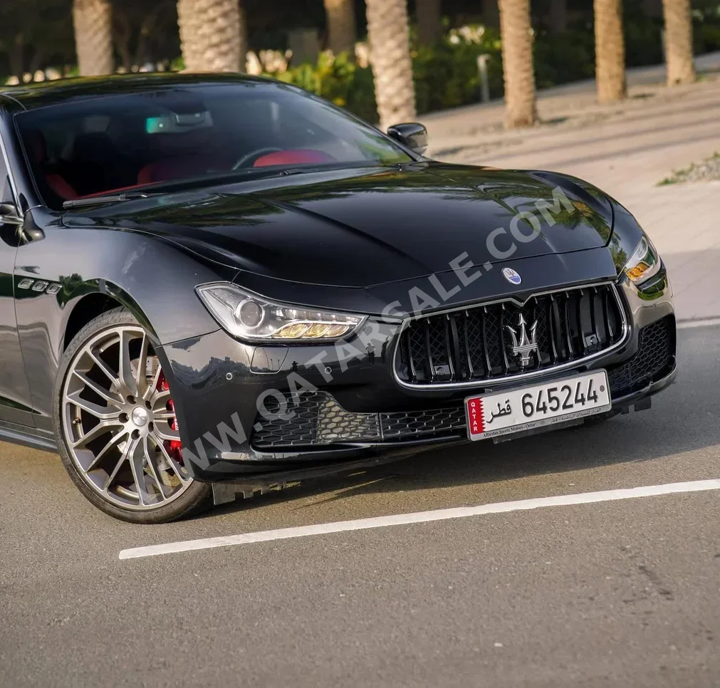 Maserati  Ghibli  2016  Automatic  48,000 Km  6 Cylinder  Rear Wheel Drive (RWD)  Sedan  Black